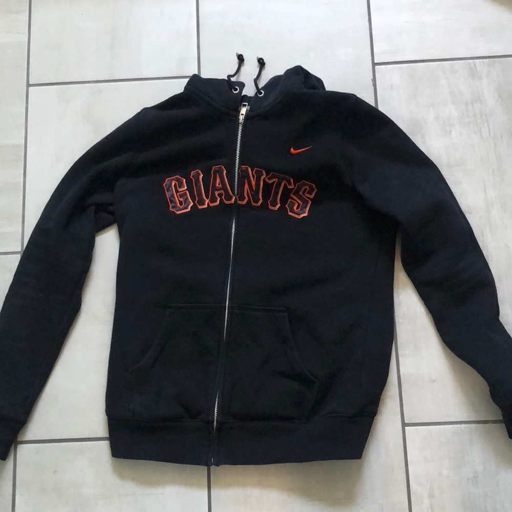 Nike giants sweater